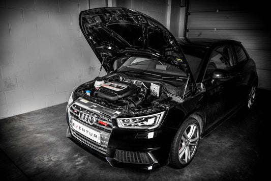 Audi S1 2.0 TFSI Black Carbon intake